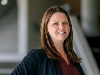 Headshot photo of Amy Fearing